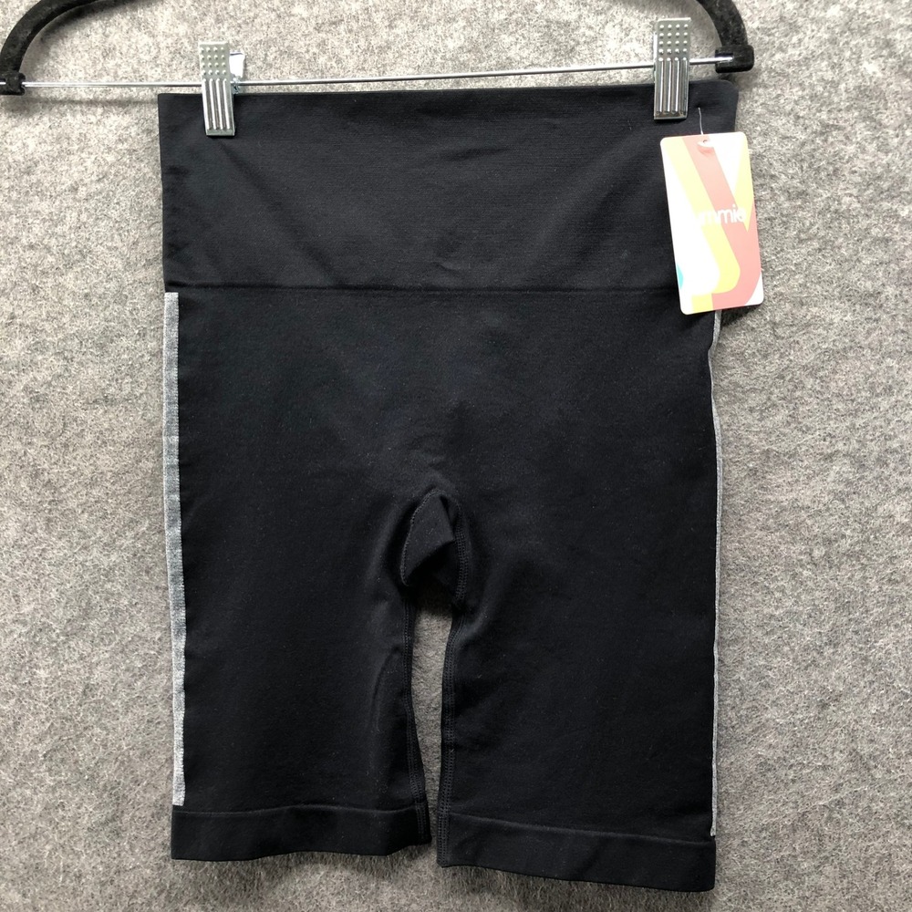 NWT Yummie Cora Seamless Shaping Biker Shorts Womens S/M Black Stripe Stretch